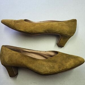 Madewell‎ Women's Suede Heels in Mustard size 10